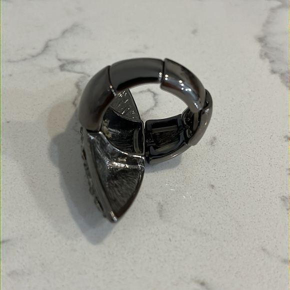 BCBG RING - Picture 5 of 5